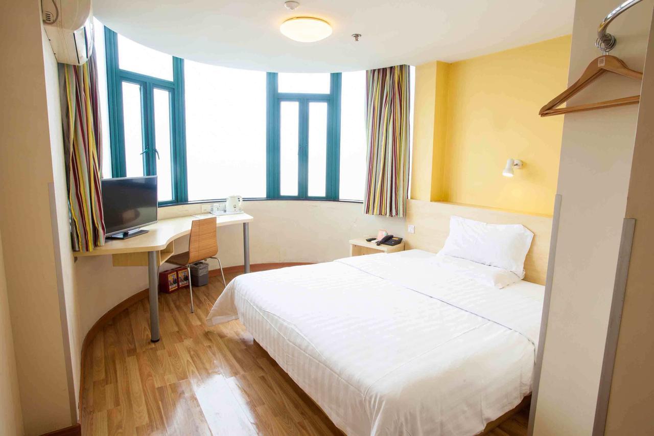 7Days Inn Zixing Dongjianghu Room photo